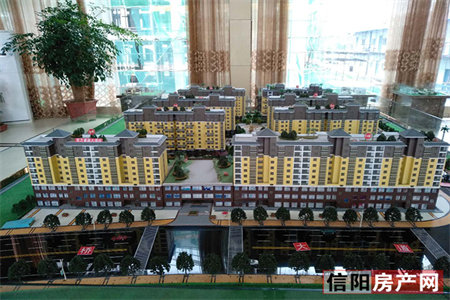 城东樱花苑2室2厅1卫115万145m2出售